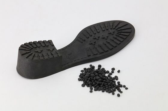 Свободное черного мягкого ботинка смеси PVC SG3 единственное умственное