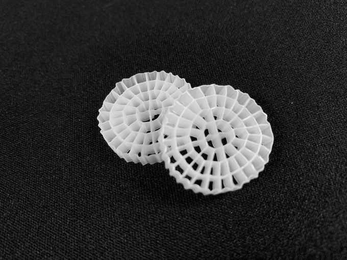 Средства массовой информации фильтра K1 MBBR зерен 11X7mm HDPE девственницы 0