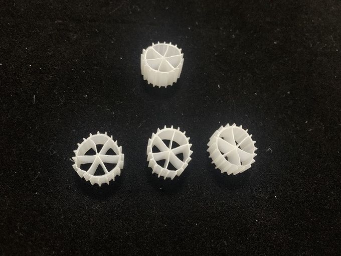 Средства массовой информации Filte HDPE Y2 ISO9001 Kaldnes 10X7mm 1000m2/m3 1